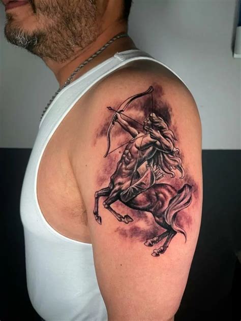 tatuajes en hombro|Tatuajes en el hombro para hombre y mujer